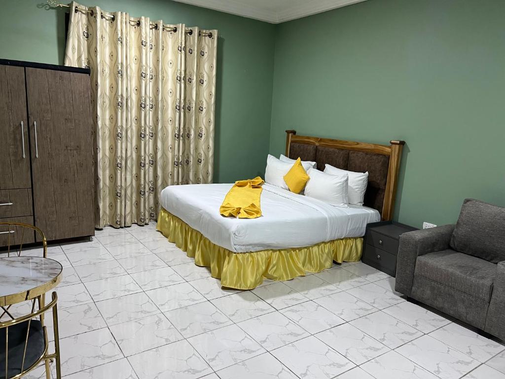 Cedar inn photo 1