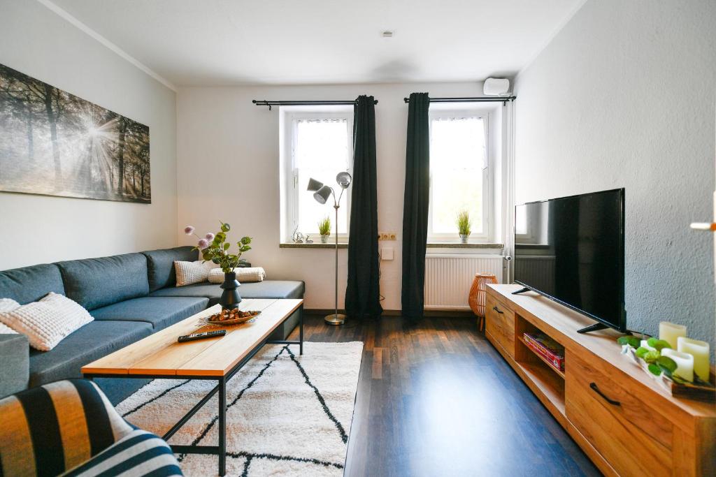 Fürst-Pückler-Apartment_bis 6 Personen_Waschmaschine_Küche_2x Parkplätze_Terrasse_Netflix photo 3