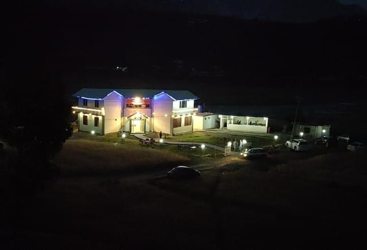River Dine Hotel & Restaurant photo 2