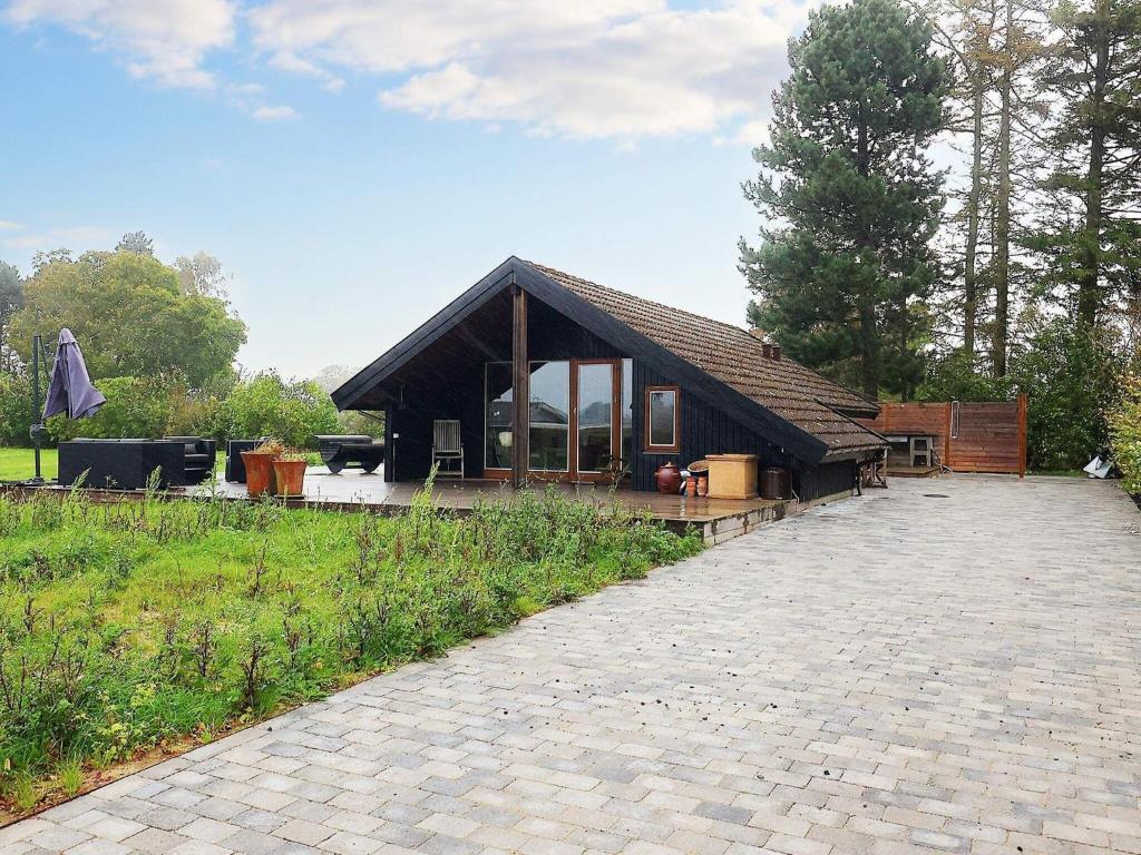 6 person holiday home in Stubbek bing