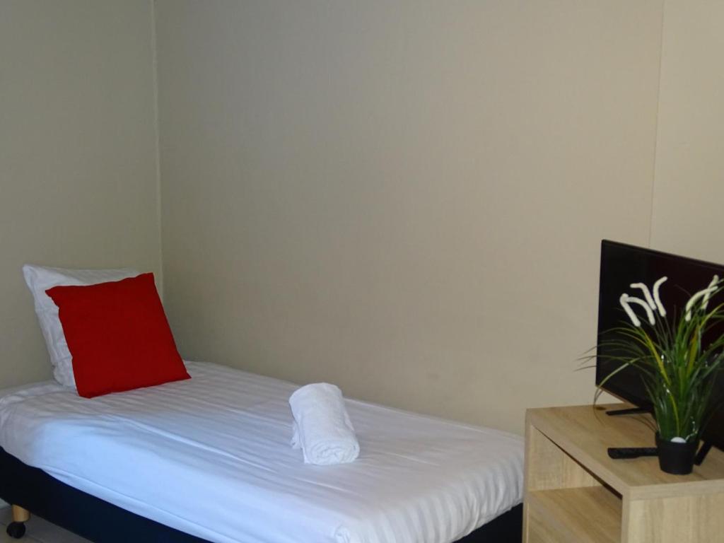 Room in Apartment - Condo Gardens Leuven - Student Studio Single photo 1