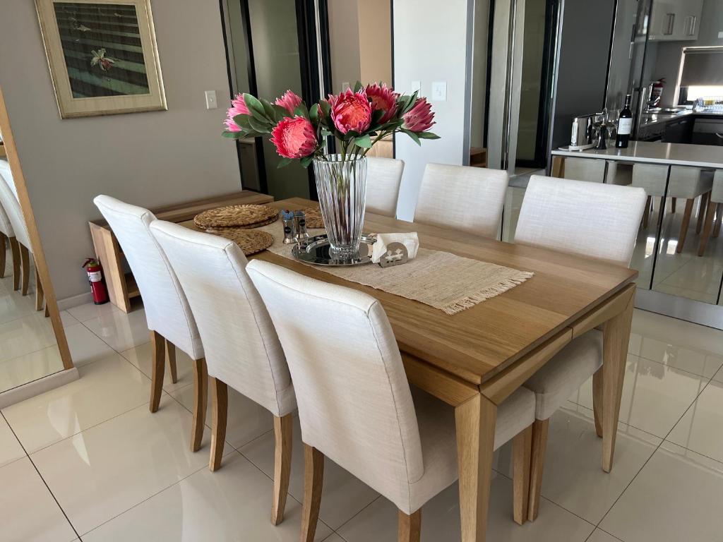 Blouberg Luxury Beachfront Apartment photo 4