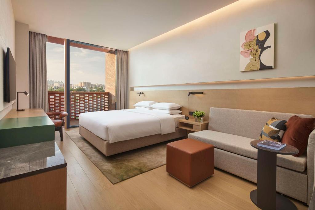 Hyatt Place Jingdezhen Taoxichuan photo 1