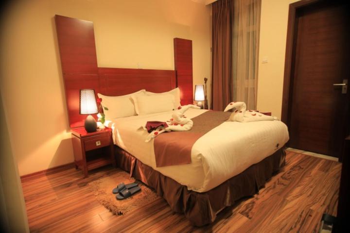 Hotel Miracle photo 3