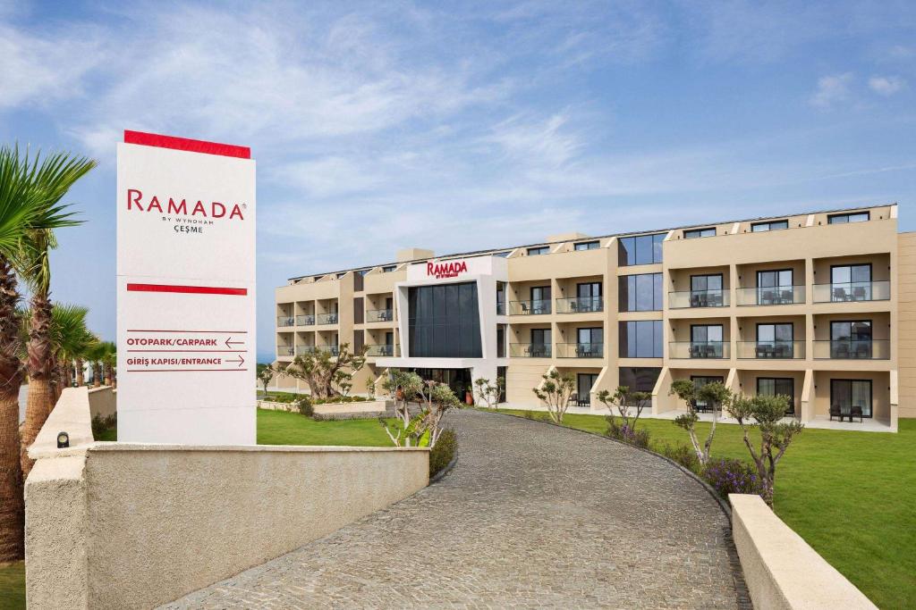 Ramada by Wyndham Cesme photo 1