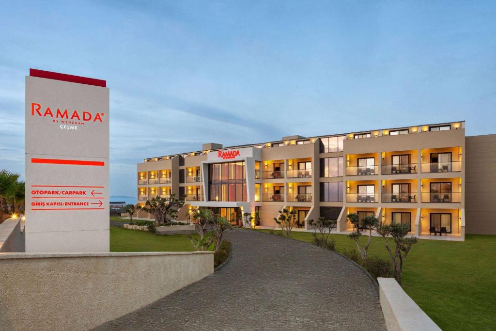 Ramada by Wyndham Cesme photo 3