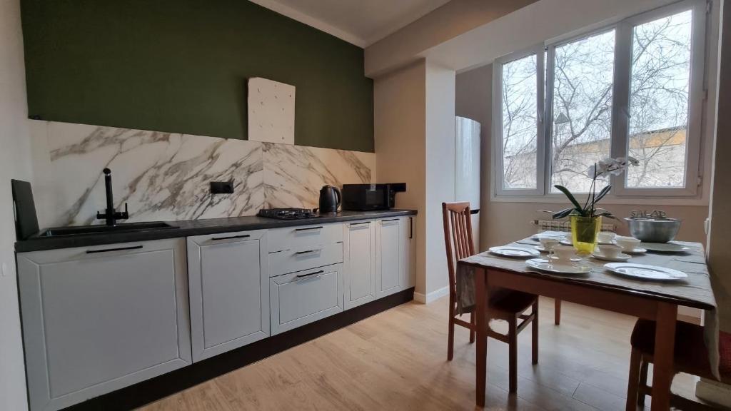Apartment 76 in Almaty photo 1