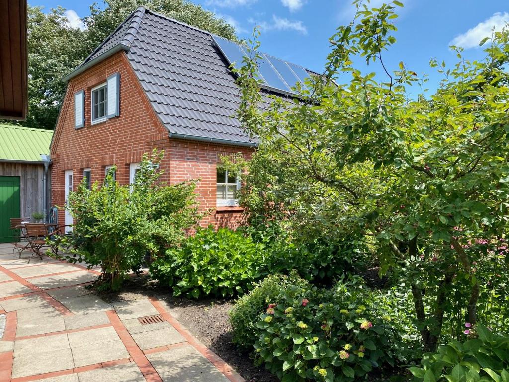 Eichenhof (Vollerwiek) photo 3