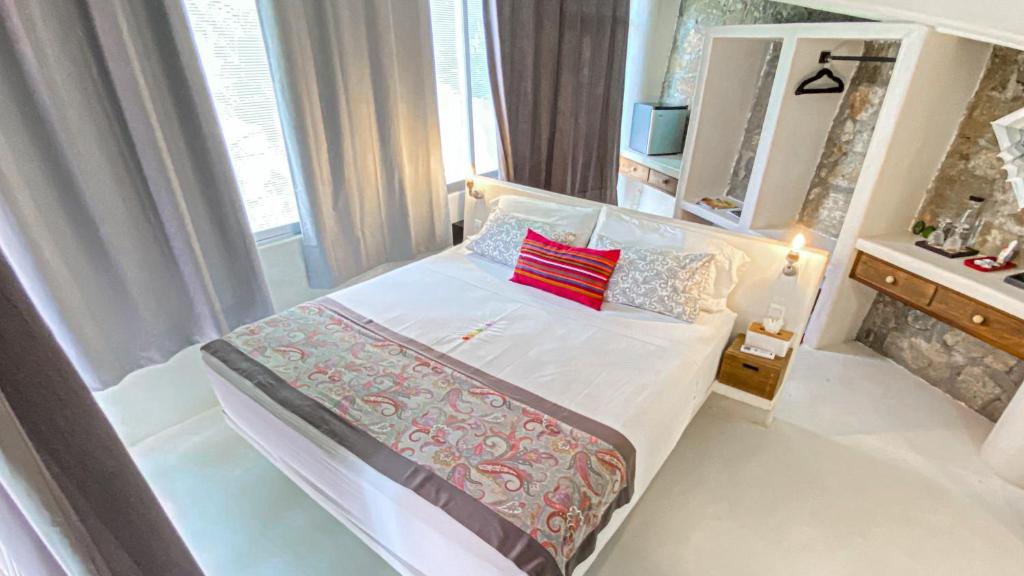 Villa Aikia (Adults Suites A/C) photo 3