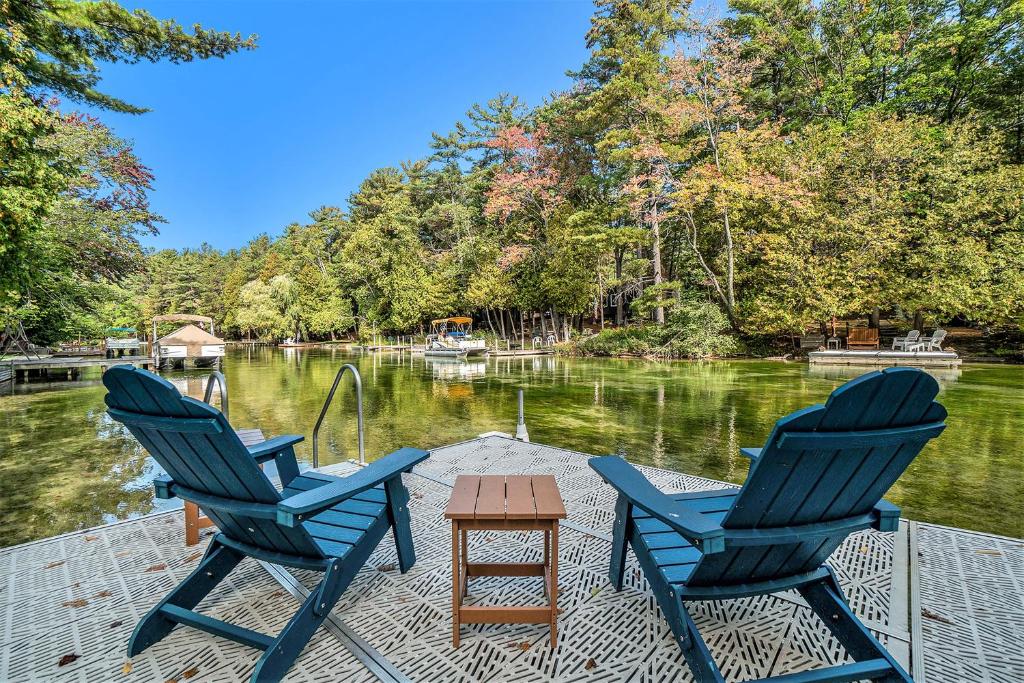Whispering River Hideaway photo 3