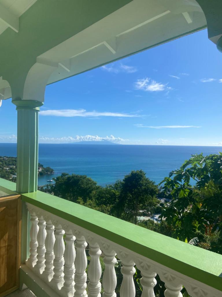 Greenhouse on the Hill, Sea View Studio Apartment photo 3