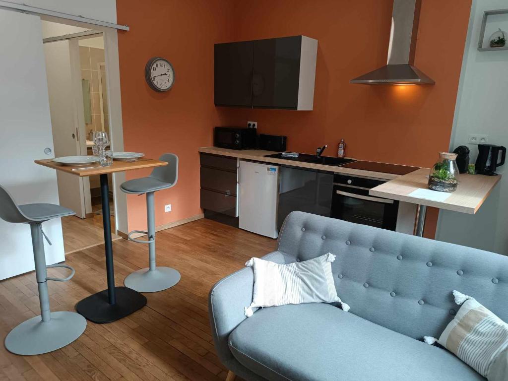 Logement cosy hypercentre photo 4