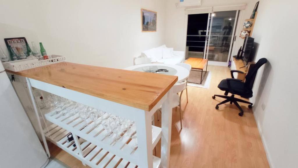 Ultimate Luxury 2-Bedroom Retreat with Balconies and Amenities photo 1
