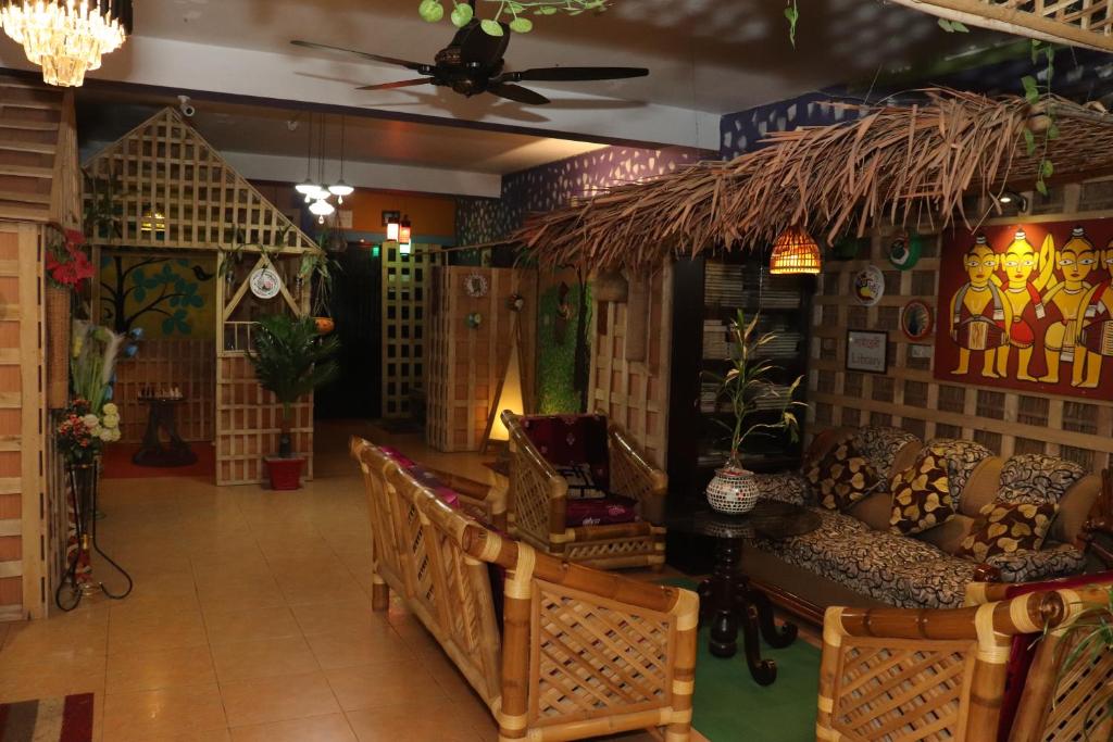 Green Leaf Guest House ColIege Road Sreemongal photo 2