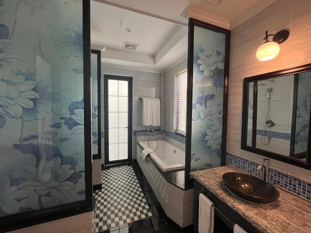 Sun Villa Thanh Liên Wyndham Vườn Vua Resort & Villas photo 2