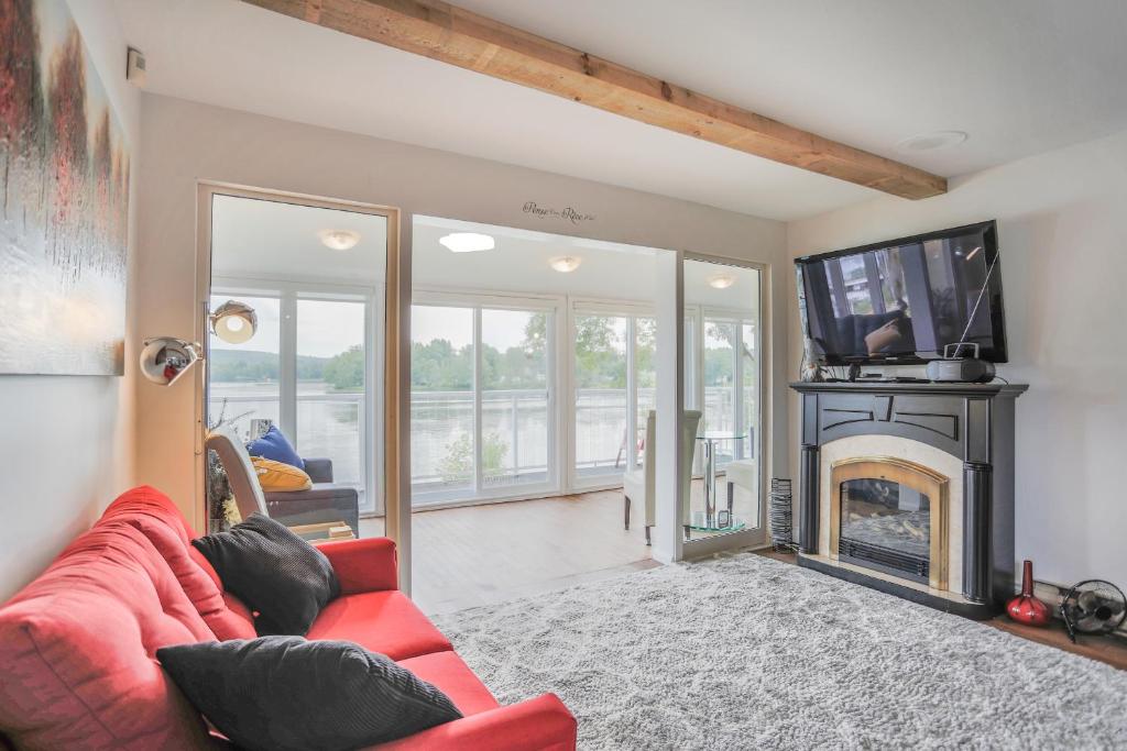 Shack des Lacs - Chalet sur le bord de l'eau avec spa photo 4