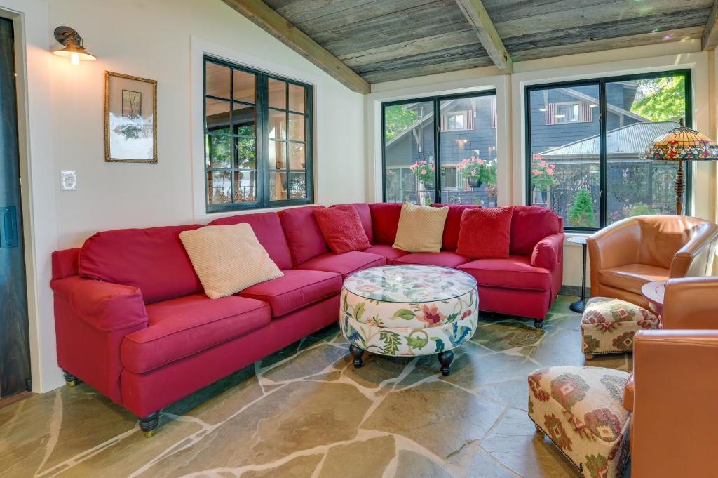 Higgins Lake Vacation Rental with Lake Views and Deck! photo 3