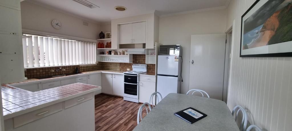 Henty Bay Hideaway Portland photo 2