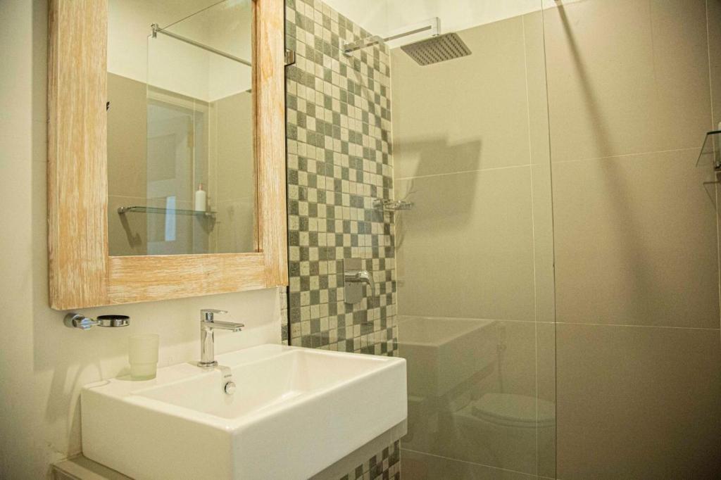 Iddamal Bay Apartments photo 4