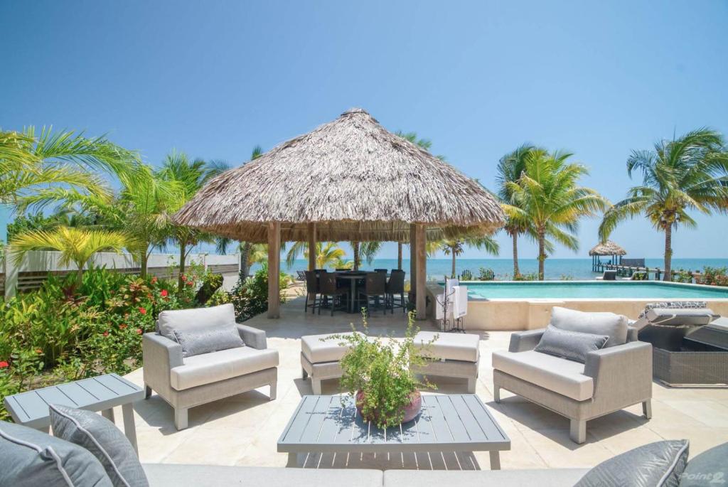 Kairos Villa - Luxury Ocean Front - 4 Bedrooms with 2 Private Pools & Beach photo 2