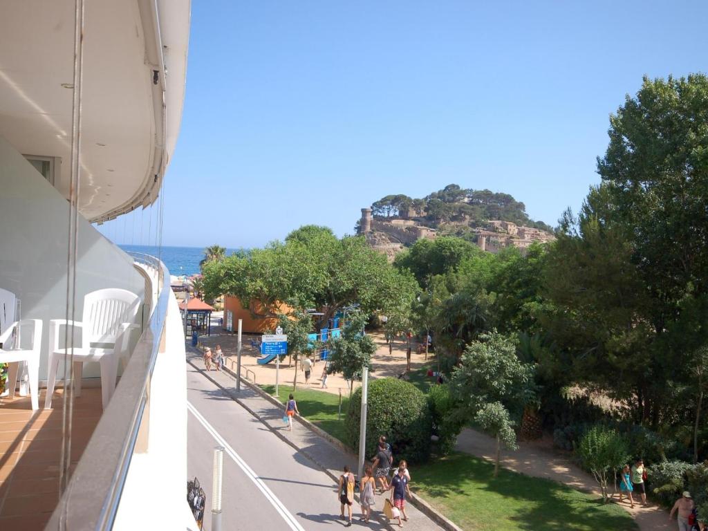 Lets Holidays Tossa de Mar Ancora photo 1