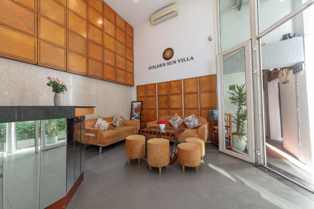 Golden Sunshine Villa Hotel and Travel
