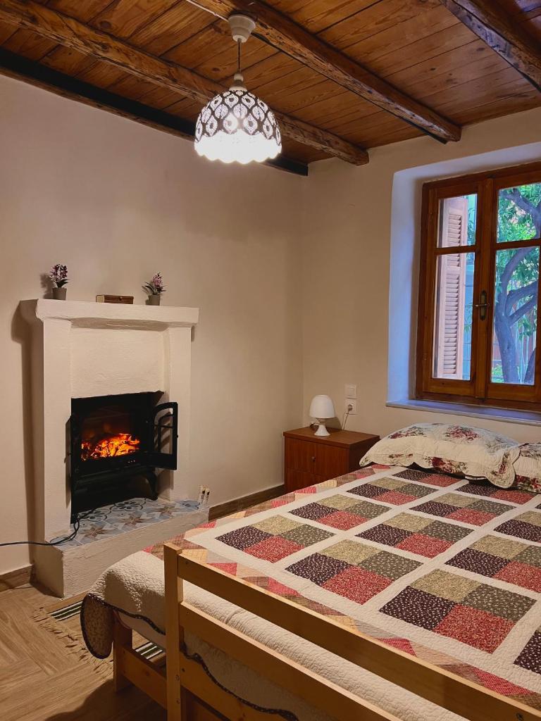 Aristos Cottage photo 4