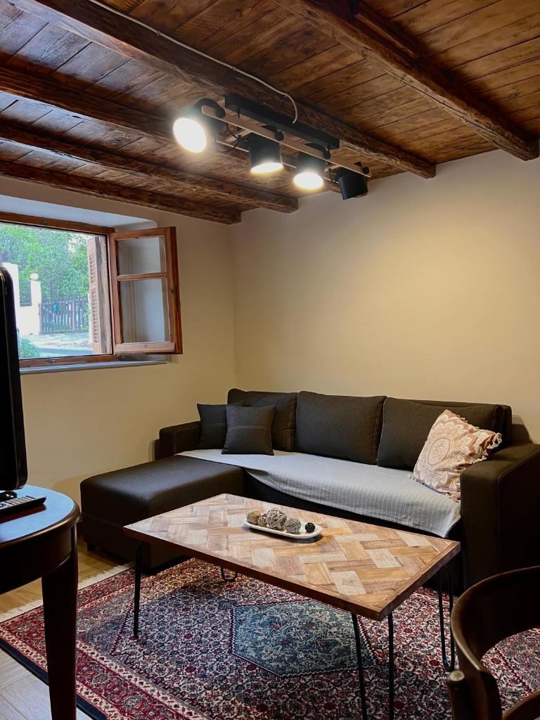 Aristos Cottage photo 1