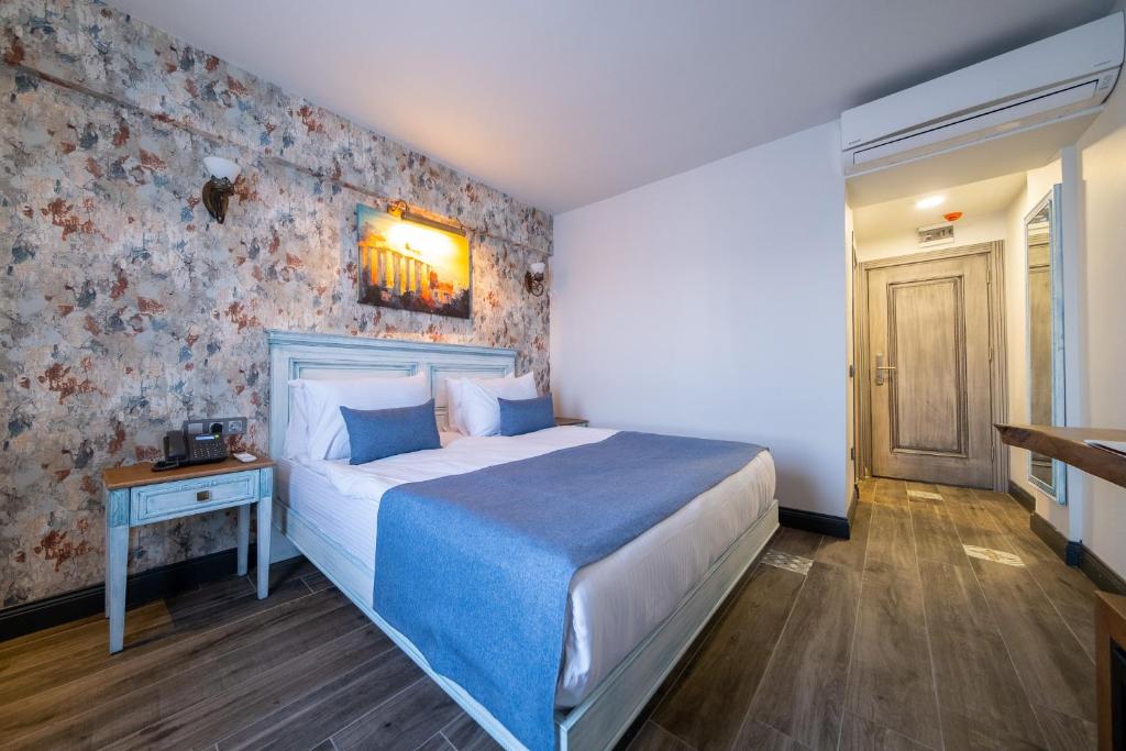 ASSOS TROY PORT HOTEL (+8) photo 3