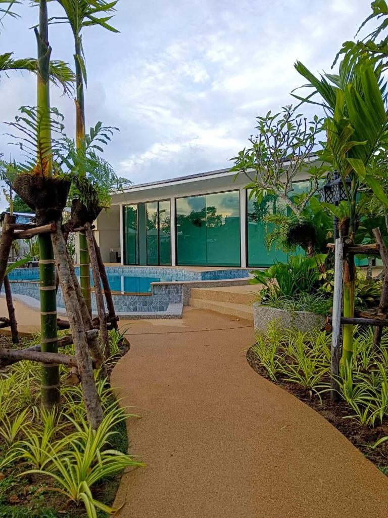 Journey Residence Phuket photo 2