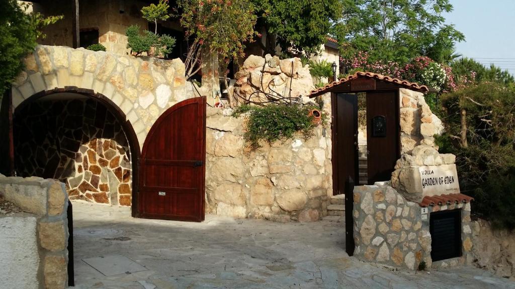 Garden of Eden Villa photo 4