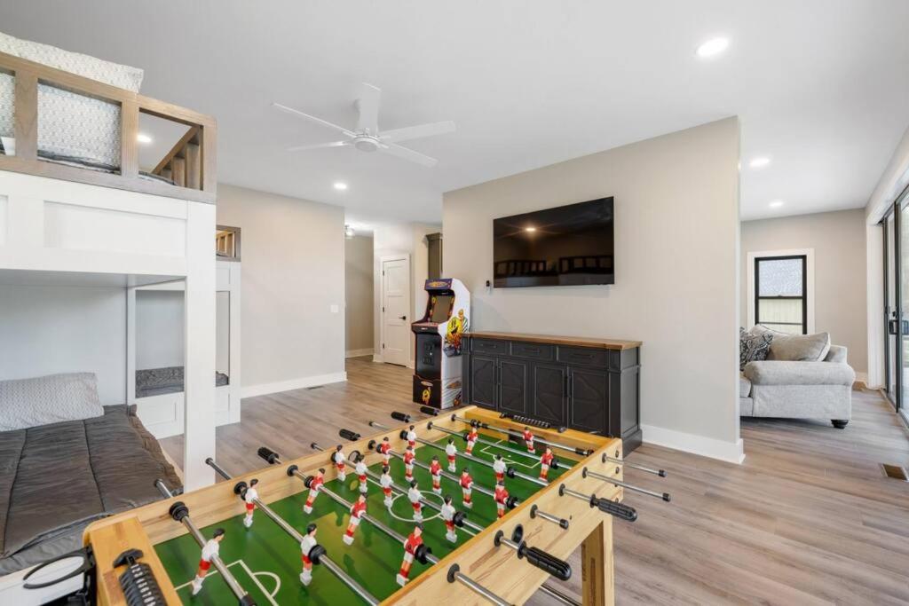 New Home, Dock, Kayaks, Game Room, Water Views photo 3