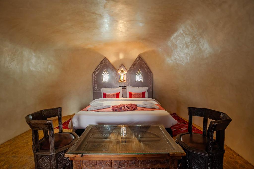 Kasbah Tizzarouine photo 4