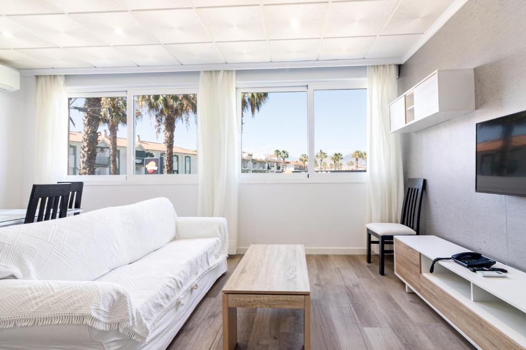Apartamentos Avenida Tropical by Bossh! Apartments photo 3