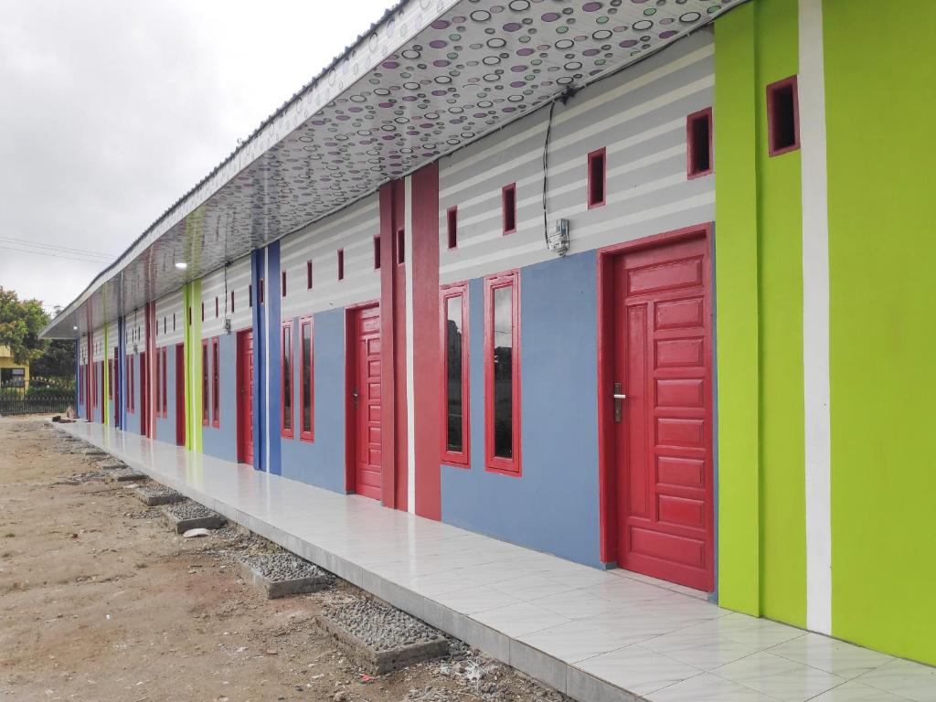 RedDoorz @ Jalan Ujung Aji Berastagi photo 4