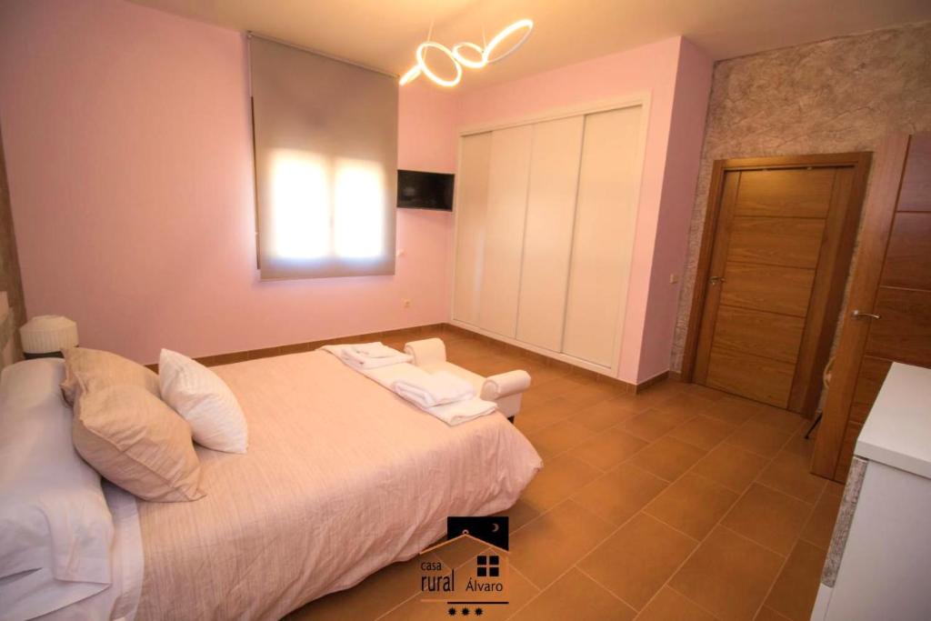 Casa Rural Alvaro photo 3