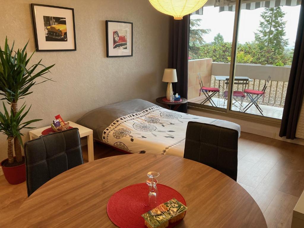Appartement 2 P 5 PER ENTRE BEAUVAL & CHENONCEAU photo 4