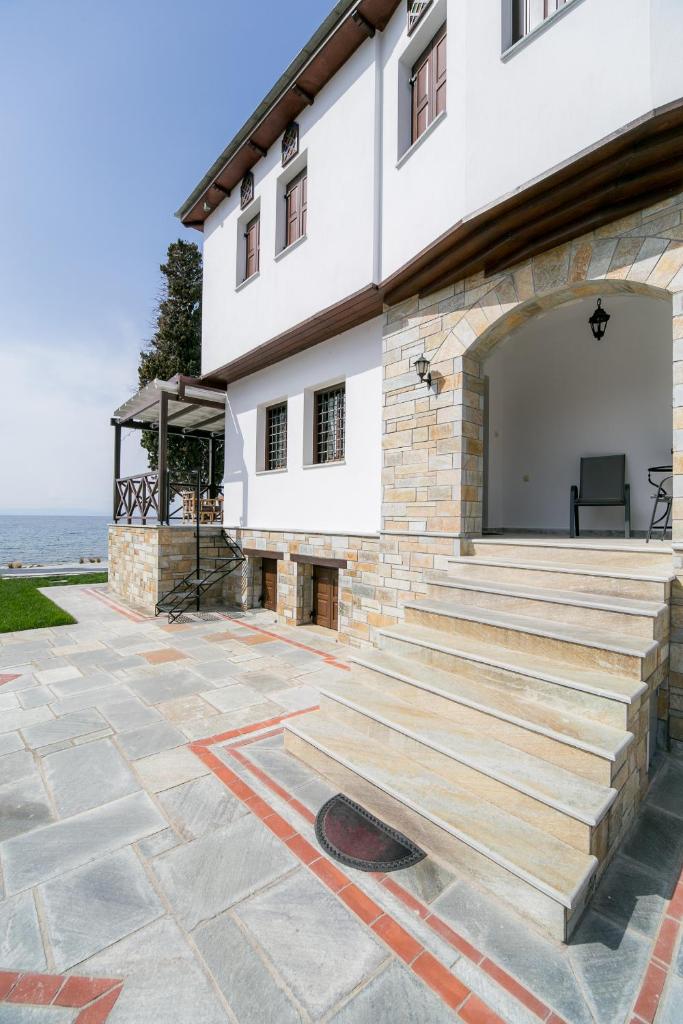 Mermaid Villa & Apartment Common Areas photo 2