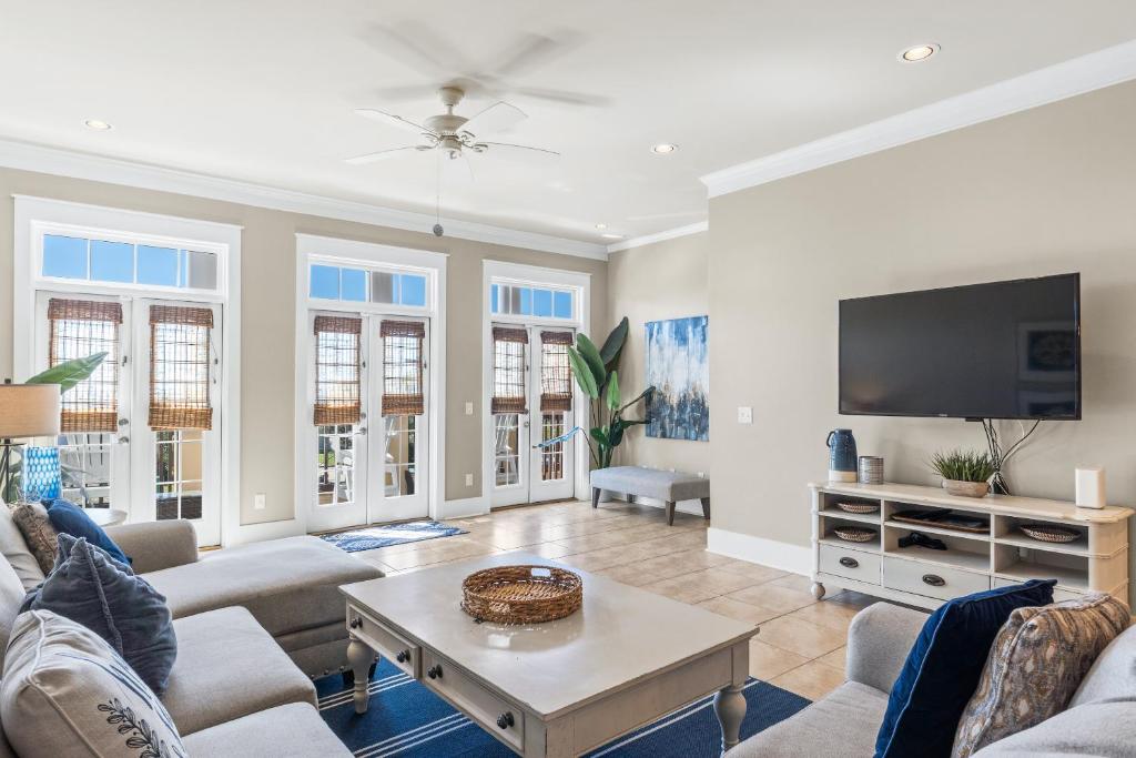 Beach House - Glory Daze by Panhandle Getaways image