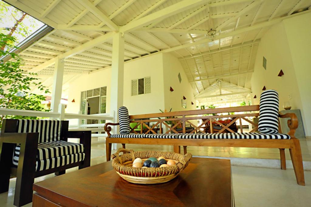 Beach Grove Villas photo 1