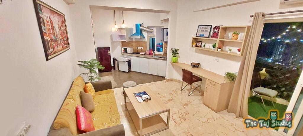 Limitlesstrip-Stay at 1 BHK in Golden Palm photo 2