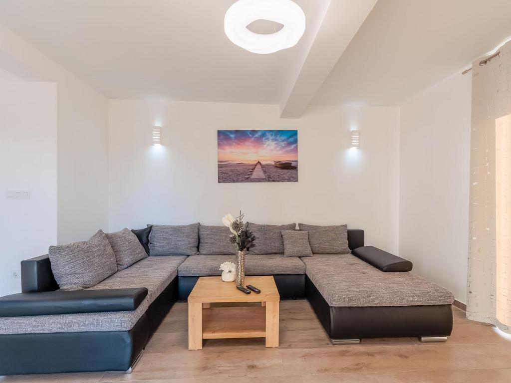 Holiday Home Paula by Interhome photo 4