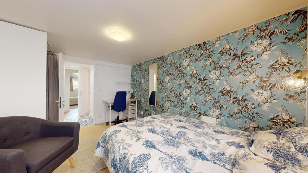 BLUE ROOM Chez Steve photo 1