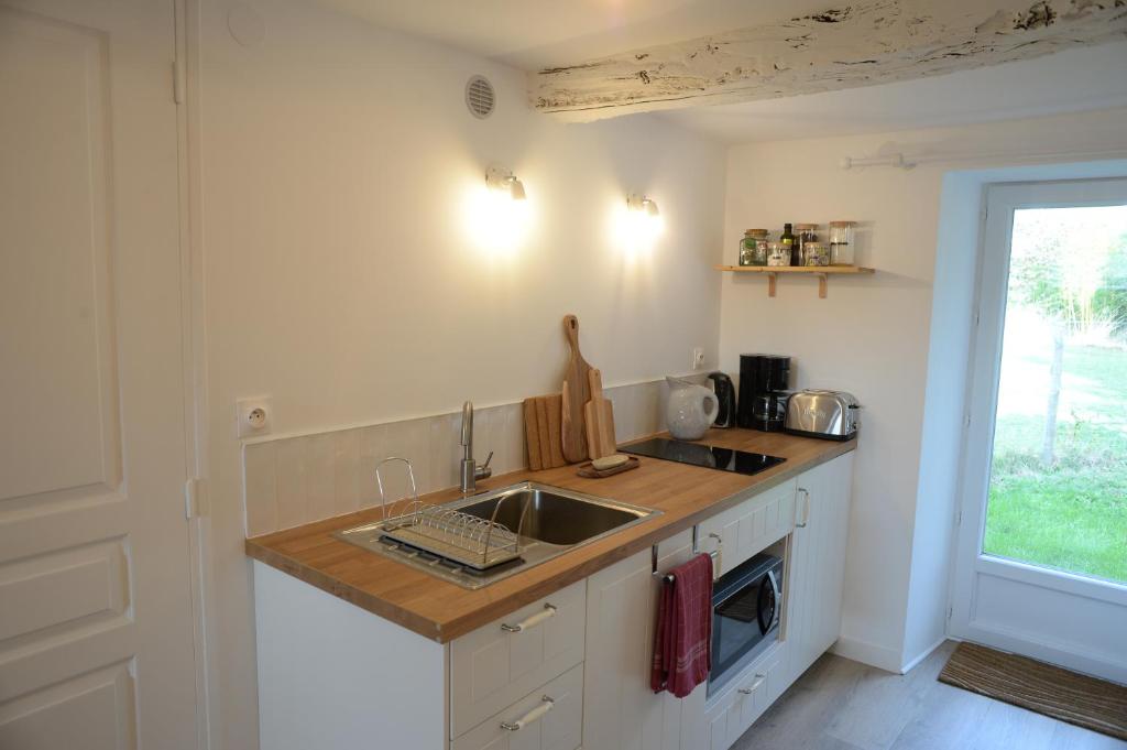 Studio au calme proche Rennes axe Nantes-Rennes photo 1