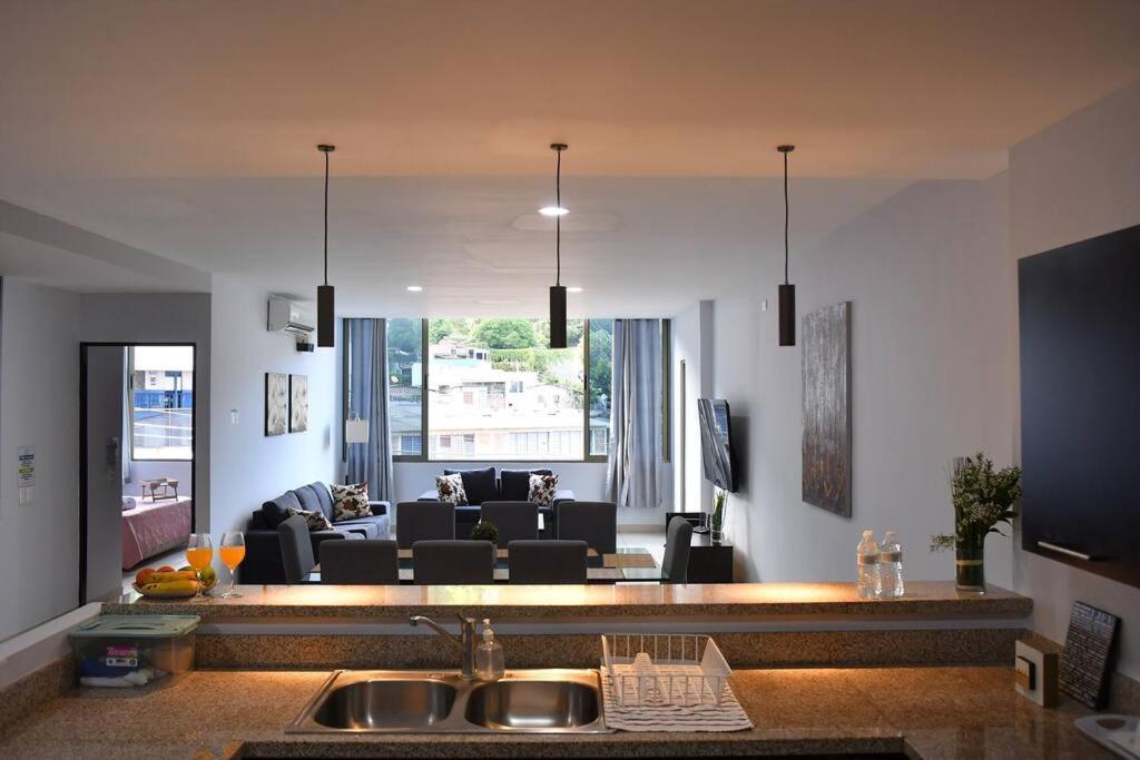 Los Cielos302: Spacious Condo with scenic views. photo 3