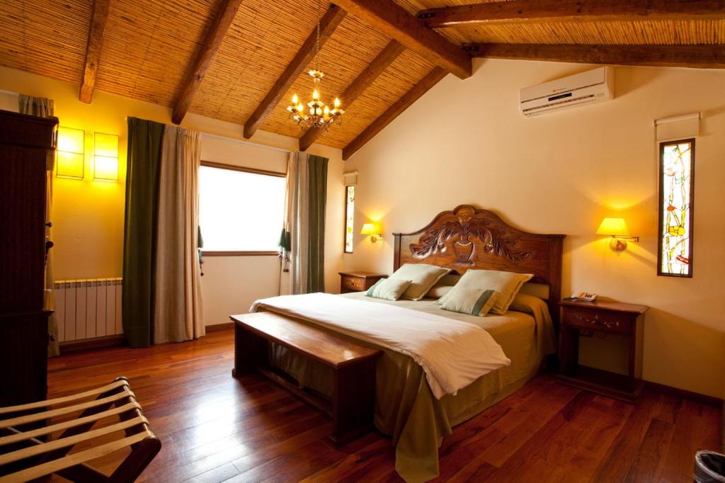Hotel Marqués De Tojo photo 2