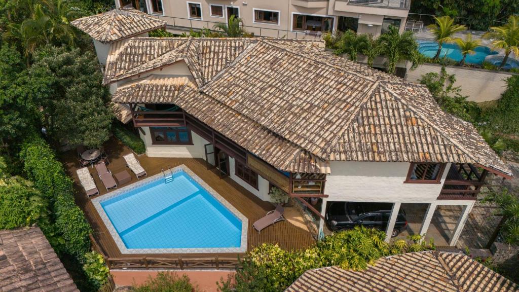Casa Alto Padrão ILHABELA - Condomínio