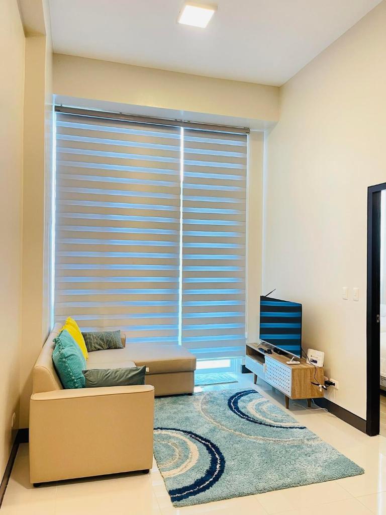 Seaview Mactan Newtown 1BR with 2 beds photo 4
