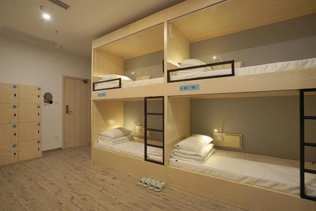 Swan's Journey International Youth Hostel - Changsha Wuyi Square IFS IFC photo 1