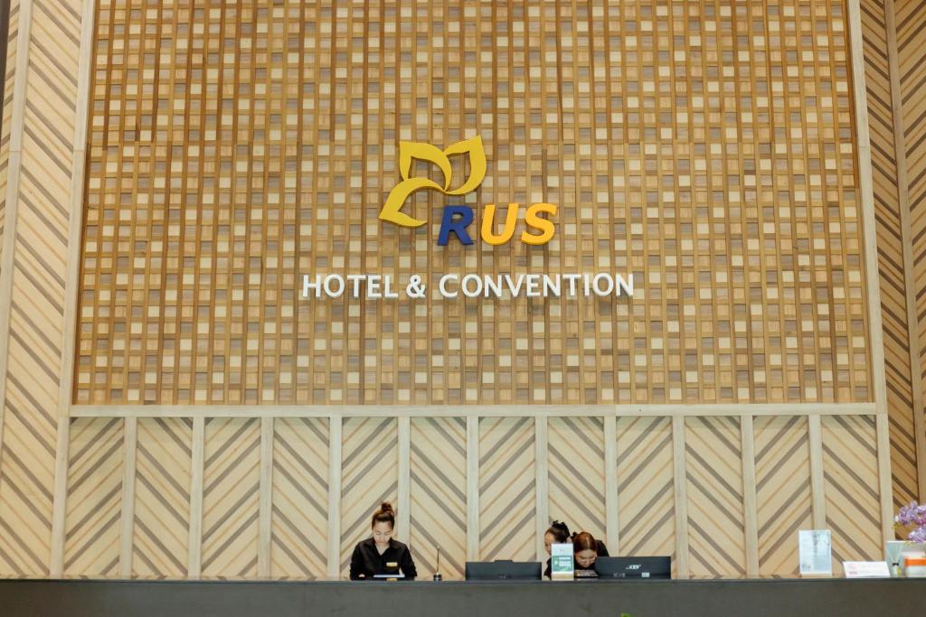 RUS Hotel&Convention Ayutthaya photo 3